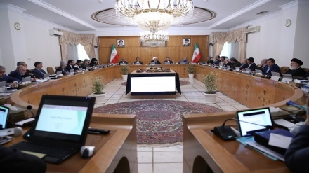 Bill on Redenomination of the Rial Approved in Cabinet Meeting