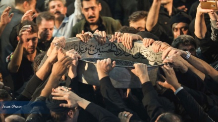 Photo: Mourning rituals of Imam Hussein begin in Ardabil