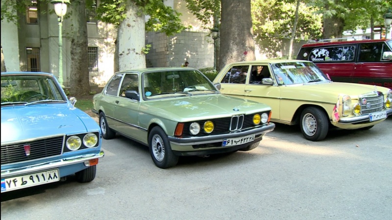 Vintage car parade, Tehran, 14 August 2019, Iran Press News Agency