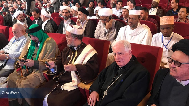 17th International Meeting Of Imam Hossein's Servants Kicked Off In 