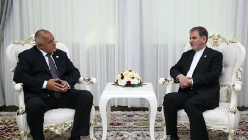 Iranpress: إيران وبلغاريا تؤكدان على تعزيز العلاقات التجارية والترانزيت