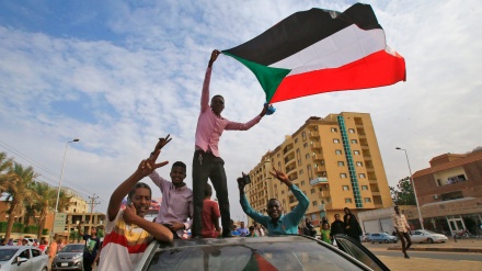 Sudanese military, protesters reach full agreement on constitutional declaration