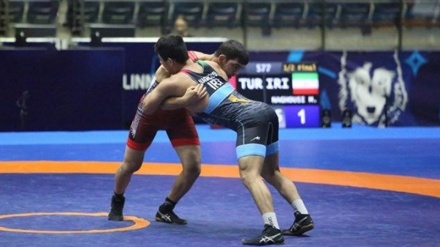 Iranian greco-roman wrestlers stand 2nd at UWW World Junior C’ships