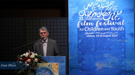 Iran's Minister of Culture: Children cinema, identity of the Iranian cinema 