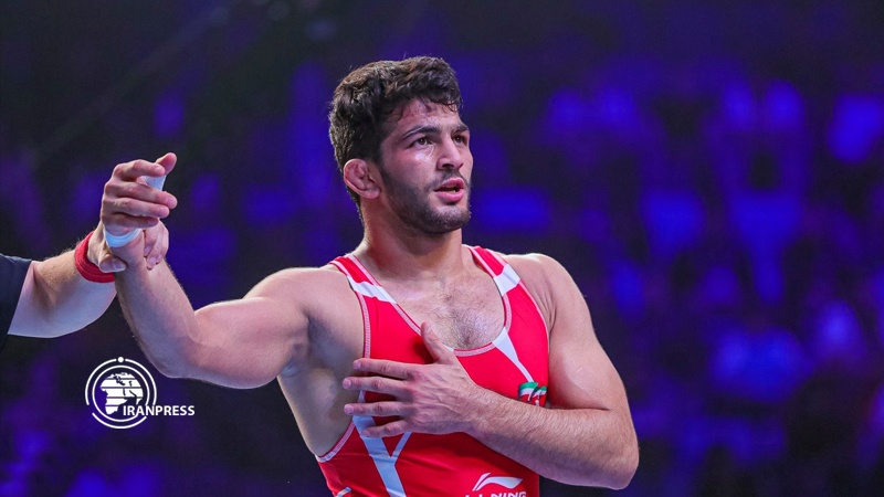 Iranpress: "يزداني" يحصد بطولة العالم للمصارعة الحرة في وزن 86 كغ