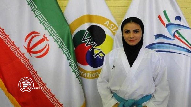 Iranpress: لاعبة كاراتيه إيرانية تتأهل إلى نهائي الدوري العالمي