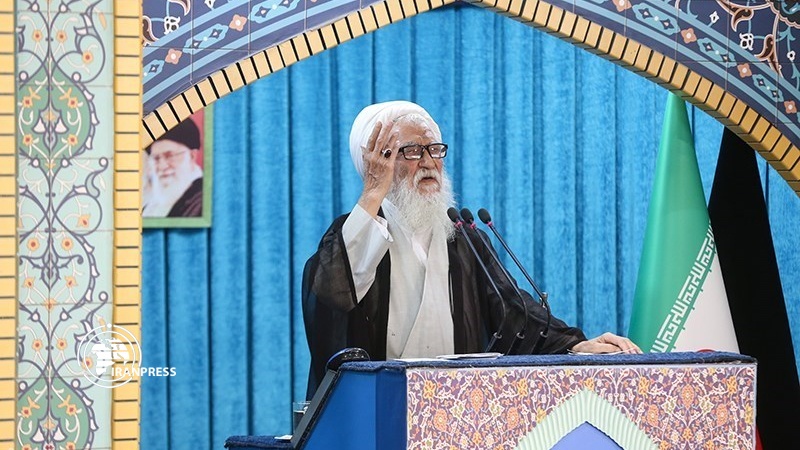 خطيب جمعة طهران: أميركا لجأت الى نشر الأكاذيب ضد ايران 