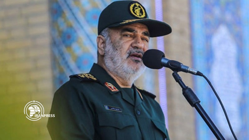 Iranpress: IRGC top commander: a few minute talk with an Iranian official is US President