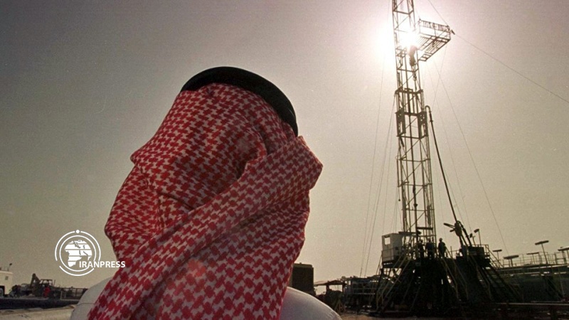 Iranpress: Aramco oil production halts temporarily: Saudi energy minister 
