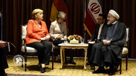 Rouhani, Merkel summit for first time