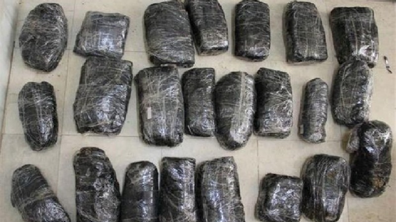 Iranpress: 400 tons of drugs seized in first five months of year: Iran