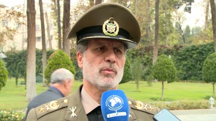 Iran's Defense Minister warns US: Don't test us 