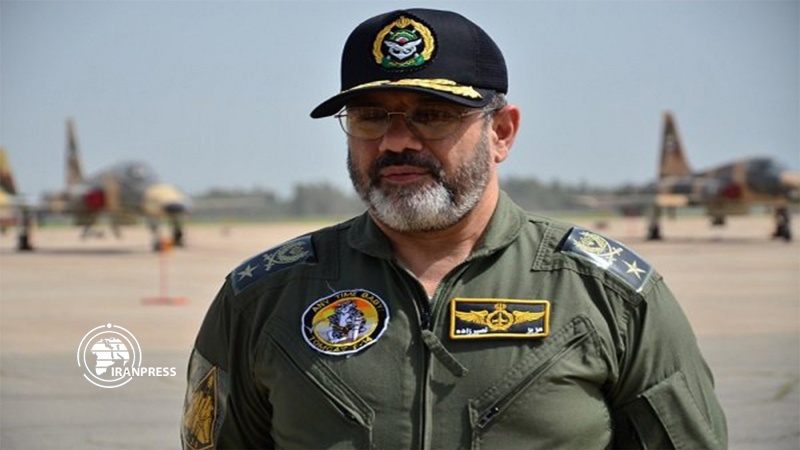 Iranpress: قائد عسكري إيراني: العقوبات زادتنا إهتمامًا بالتقدم