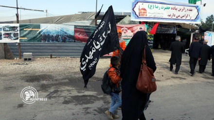 Photo: Imam Reza pilgrims arrive in Mashhad on foot