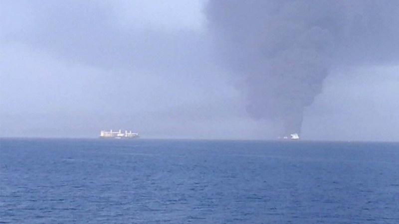 Iranpress: تفاصيل جديدة عن الانفجار الذي استهدف ناقلة النفط الإيرانية