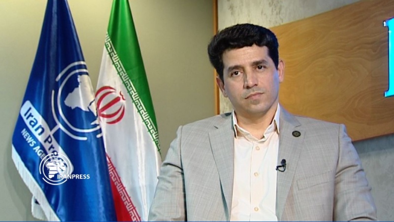 Iranpress: Head of Tourism Commission: Students should be trained in how to treat tourists 