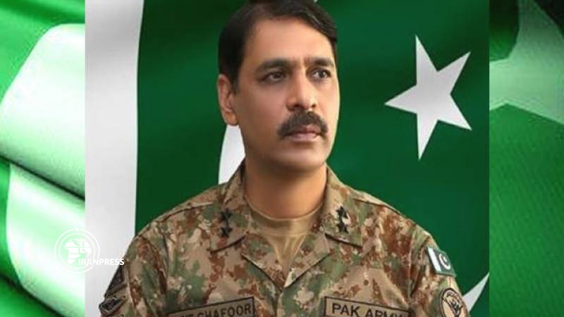 Iranpress: الجيش الباكستاني يدعم حكومة عمران خان