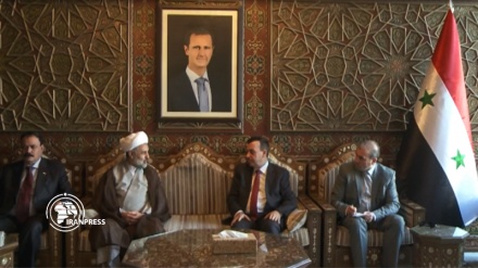 Iran's parliamentary delegation confers with Syrian Speaker