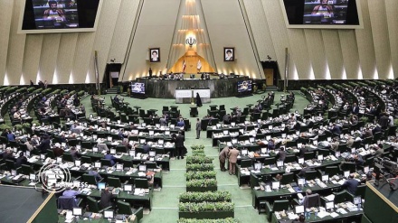 Iran's Parliament slams IAEA Board of Governor's resolution