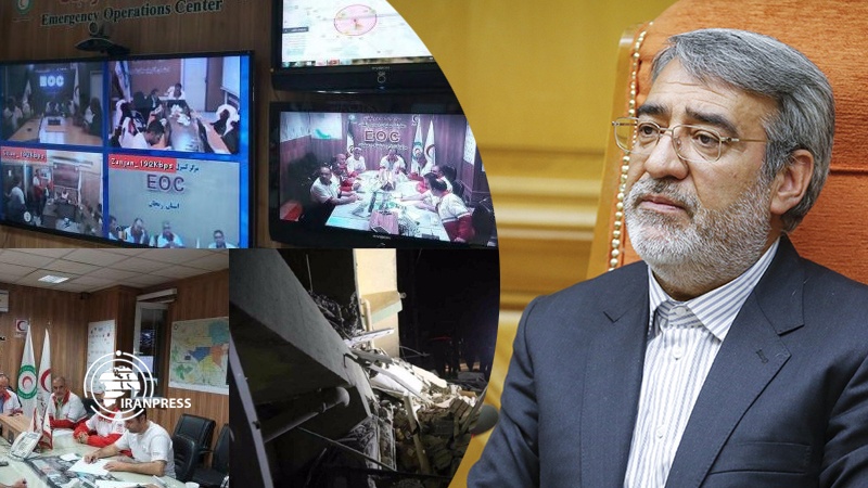 Iranpress: وزير الداخلية يؤكد ضرورة الإسراع في إغاثة منكوبي زلزال "ميانه"