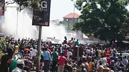 Dozens of Guineans killed during clashes at funeral of anti-Conde protester