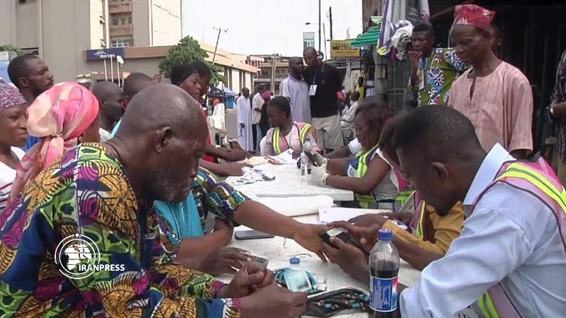 Iranpress: بدء عملية الاقتراع في ولايتين بنيجيريا