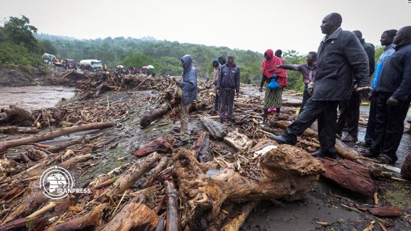 Iranpress: Death toll from Kenya landslides rises to 56