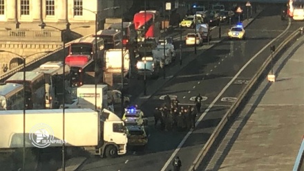 London Bridge: Stabber shot by police after knife attack
