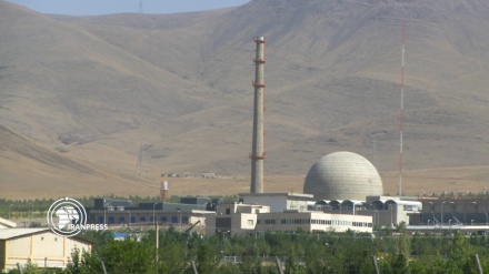 Operating of Arak nuclear reactor's secondary circuit