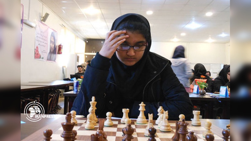 Chess Master Mobina Ali Nasab