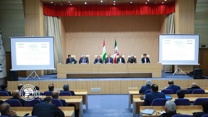 ايران توكد على ضرورة تنمية العلاقات مع طاجيكستان
