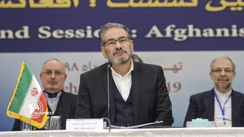 Iranpress: Terrorism, extremism & non-regional powers pose the main threats to the region
