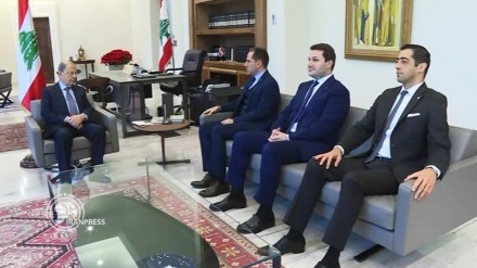 Lebanese President holds separate meetings to nominate new Prime Minister