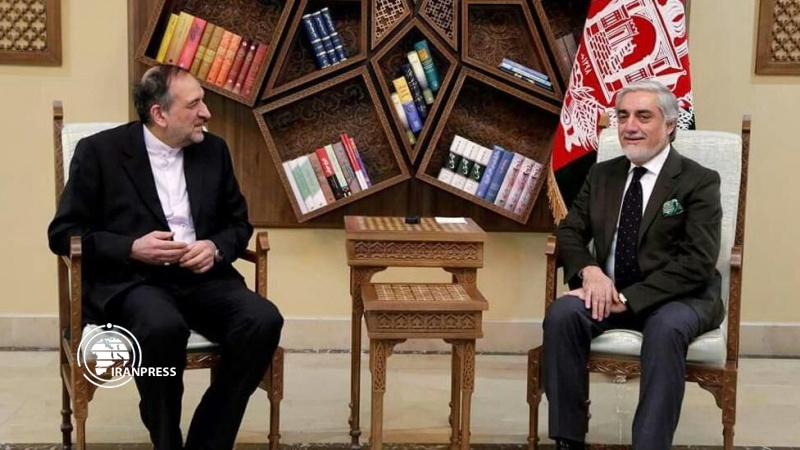 Iranpress: إيران تعتبر من الحلفاء الاستراتيجيين لأفغانستان