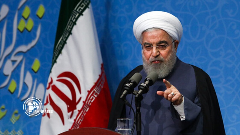 Iranpress: Student should criticize authority because they’re after truth: Rouhani