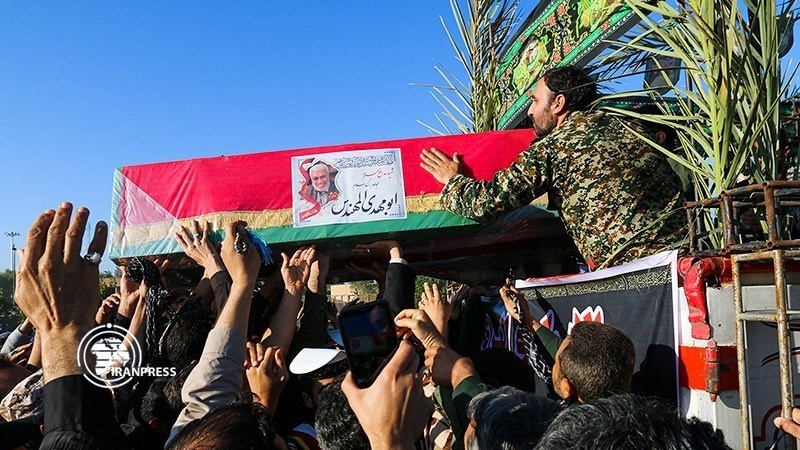 Iranpress: Funeral procession of Abu Mahdi Al-Muhandis holds in Najaf