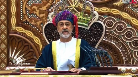 Sultan Haitham bin Tariq Takes the Oath of Office in Oman