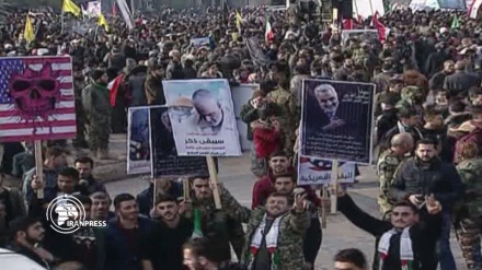 Syrians commemorate Lt. Gen. Soleimani in Aleppo