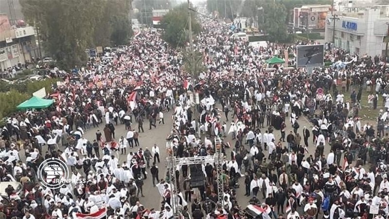 Iranpress: انطلاق تظاهرة كبيرة وسط بغداد رفضًا للوجود الأميركي بالعراق