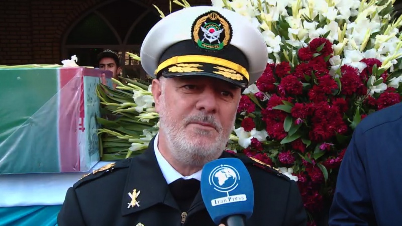 Iranpress: Head of Iranian Navy: US military forces must leave region