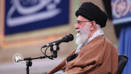 Iran's Leader condemns US attack against Iraqi forces 