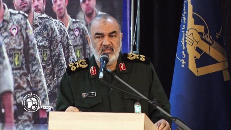 Iranpress: IRGC Commander: Islamic Iran, at height of its power