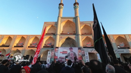 Photo: Commemoration ceremony of Lt. Gen. Soleimani in Yazd