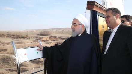 President Rouhani opens Ahmad Beyglu Dam Project 