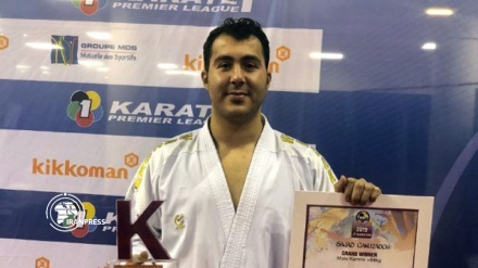 Iranian Karateka receives world's best award