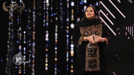 Iranian director, winner of Women Leaders Award 2020 in Pakistan