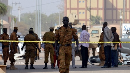 سلطات بوركينا فاسو تنفي احتجاز الرئيس ووقوع انقلاب عسكري