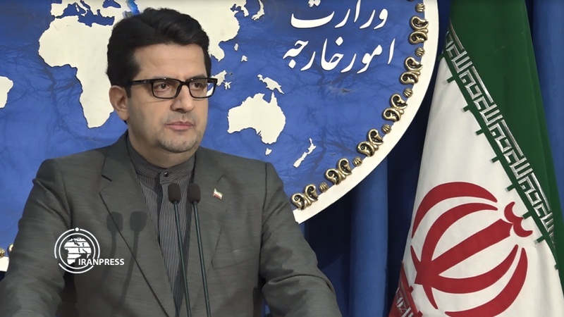 Iranpress: إيران ترفض التدخل الفرنسي في برنامج الفضاء الإيراني