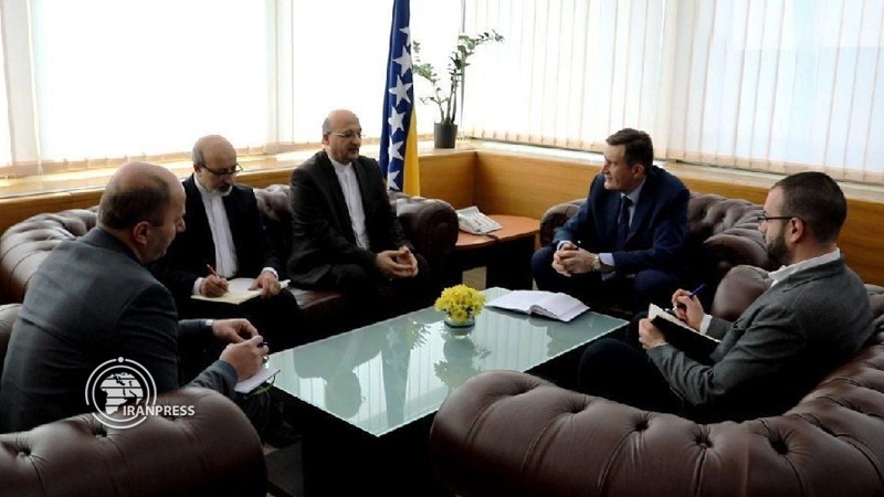 Iranpress: Iran, Bosnia-Herzegovina urge expansion of ties