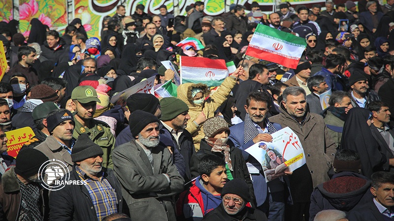 Iranpress: شهركرد .. مسيرات الذكرى الـ 41 لانتصار الثورة الإسلامية 